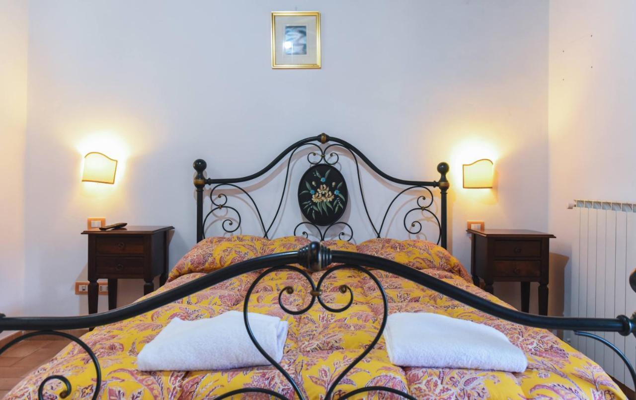 Agriturismo Ponte Di Riocchio Gubbio Exterior photo