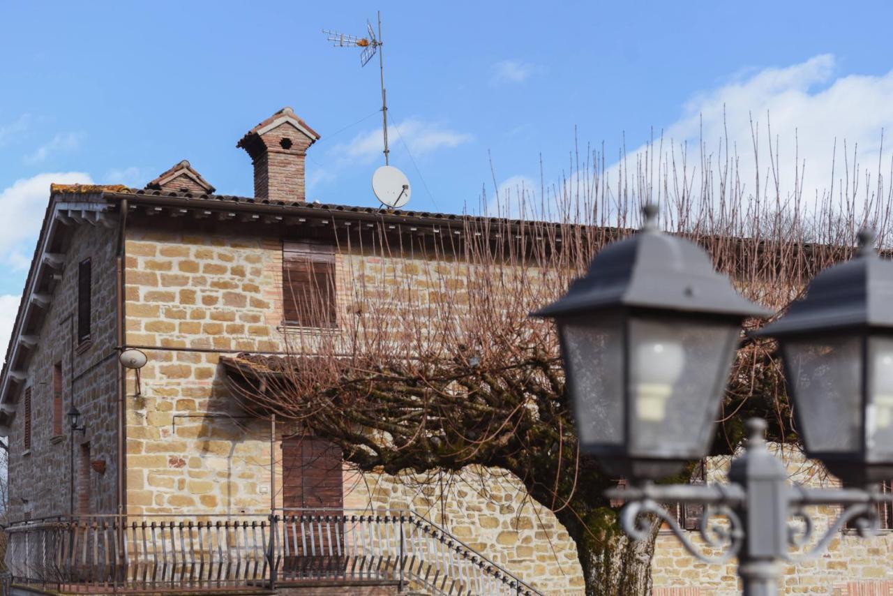 Agriturismo Ponte Di Riocchio Gubbio Exterior photo