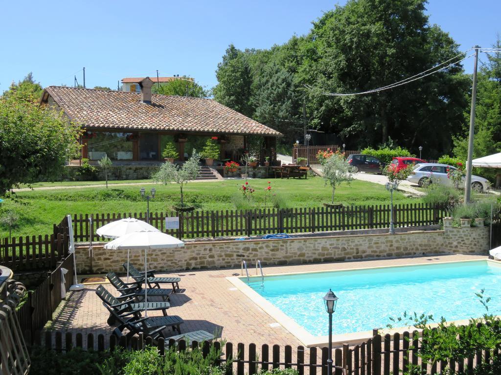 Agriturismo Ponte Di Riocchio Gubbio Exterior photo