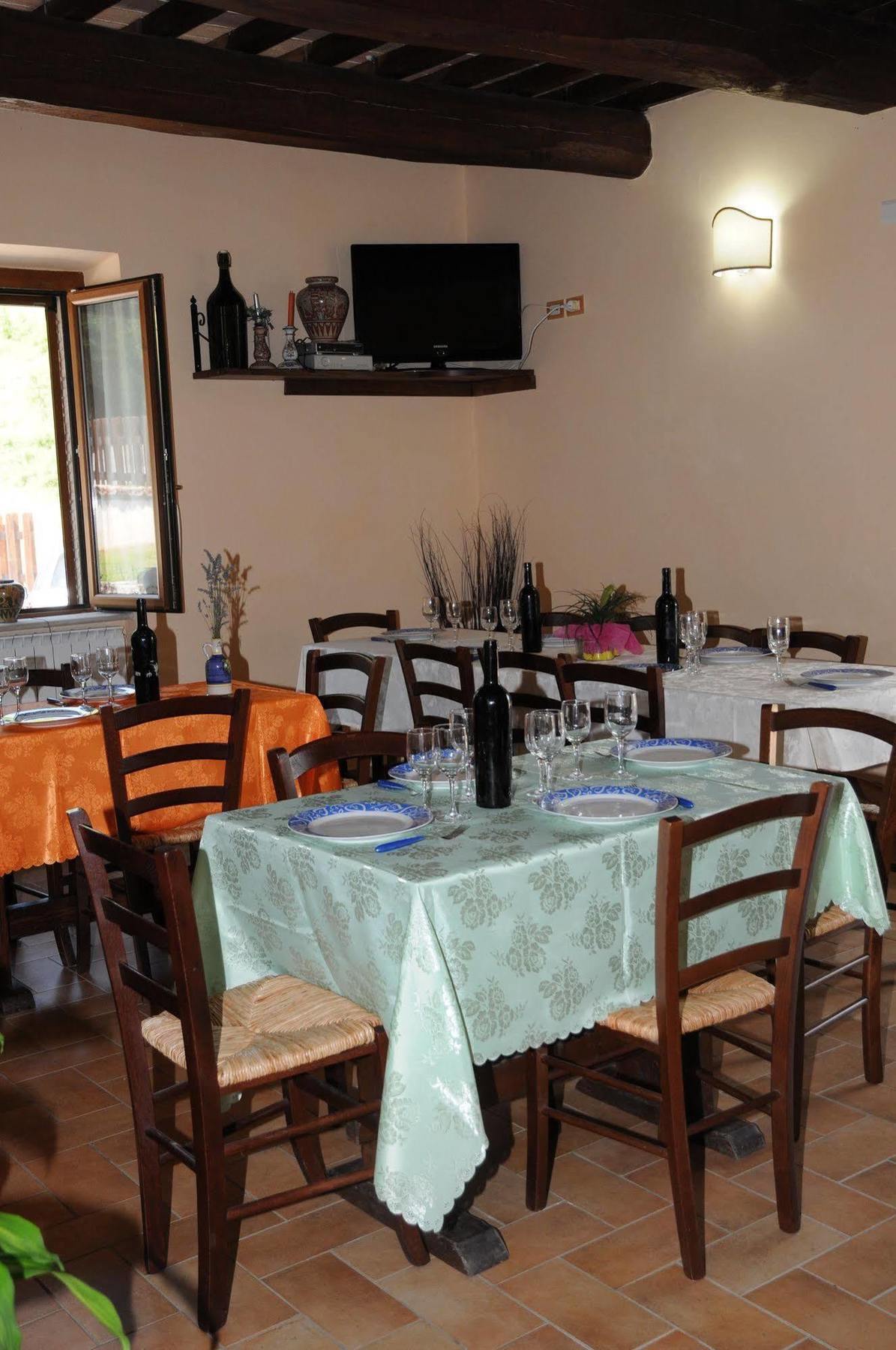Agriturismo Ponte Di Riocchio Gubbio Exterior photo